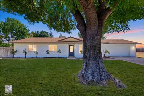 29991 Riverside St, Shafter, CA, 93263-9761 | Card Image