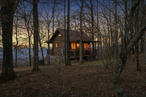 2135 Big Fork Rd, Chattanooga, TN, 37405-7624 | Card Image