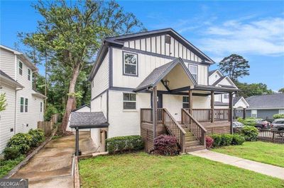 1972 Cambridge Avenue, House other with 5 bedrooms, 4 bathrooms and null parking in College Park GA | Image 3