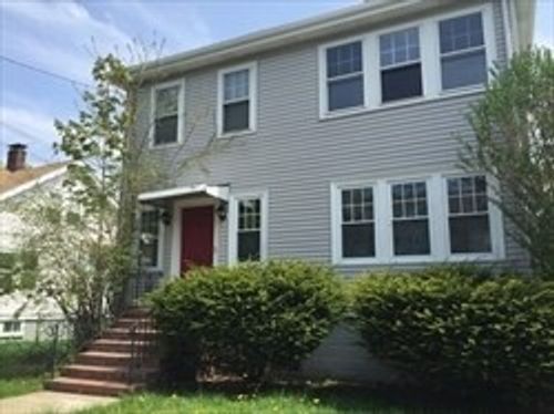 1-40 Taylor St, Quincy, MA, 02170-1516 | Card Image