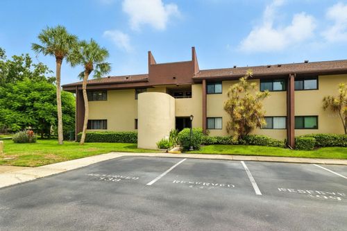 201-825 S Village Drive N, ST PETERSBURG, FL, 33716 | Card Image