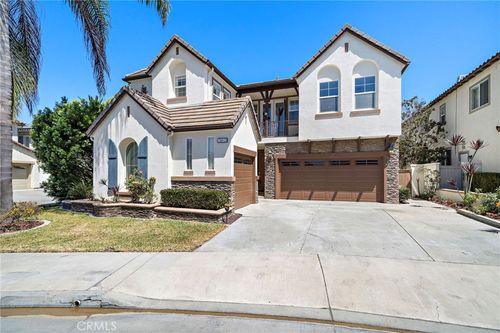7405 Paloma Dr, Huntington Beach, CA, 92648-6833 | Card Image