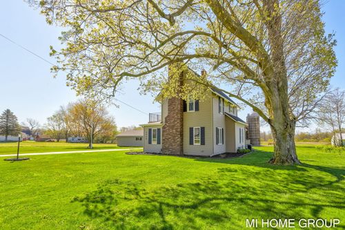 4958 136th Ave, Hamilton, MI, 49419-9606 | Card Image