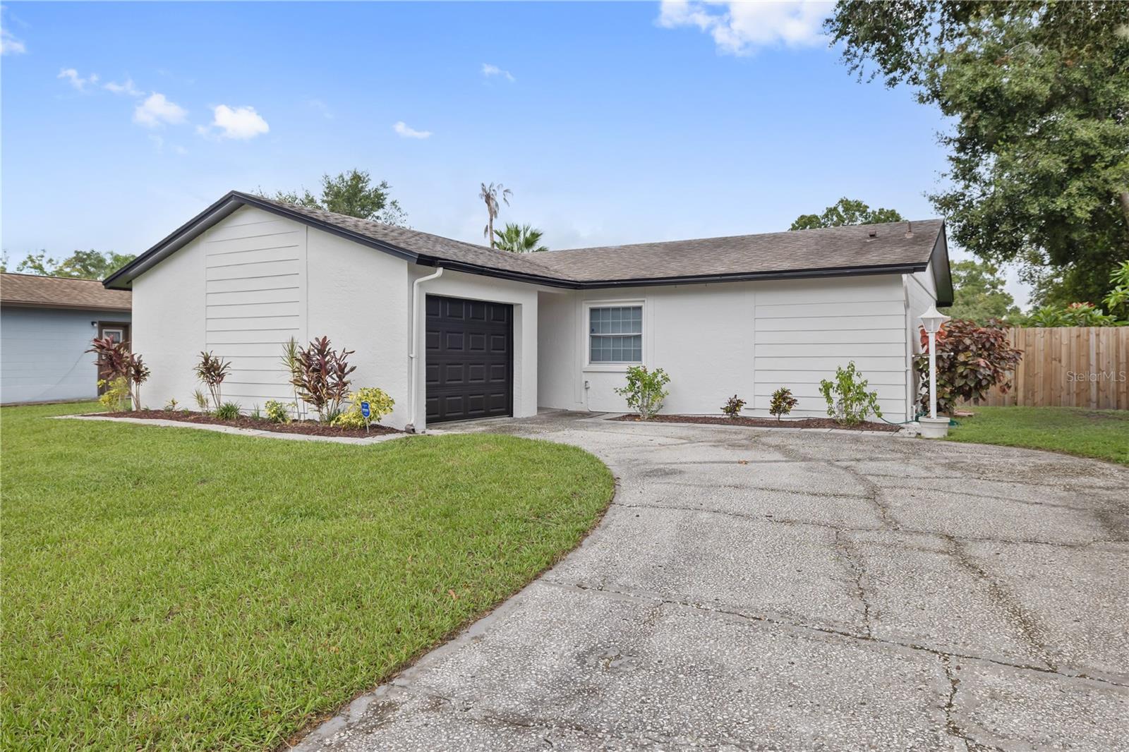 Pathfinder Dr, Tampa, FL 33625