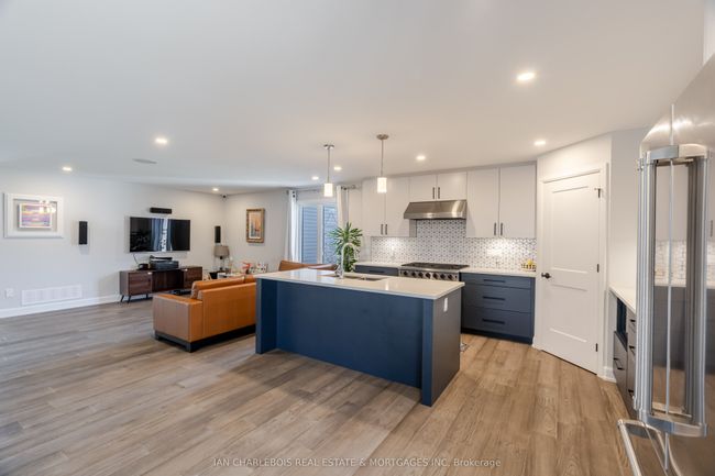 1354 Country Lane, House other with 6 bedrooms, 3 bathrooms and 2 parking in Winchester ON | Image 10