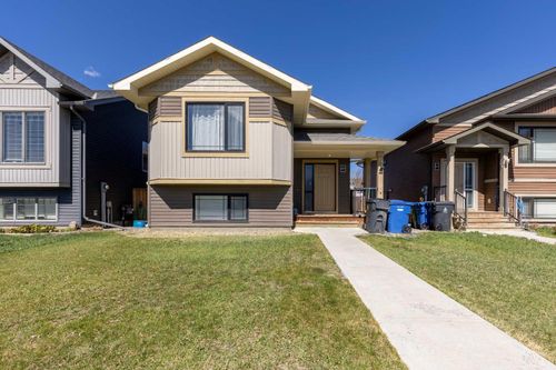 537 Blackwolf Blvd N, Lethbridge, AB, T1H7C8 | Card Image