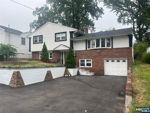 466 New Bridge Rd, Bergenfield, NJ, 07621-3332 | Card Image