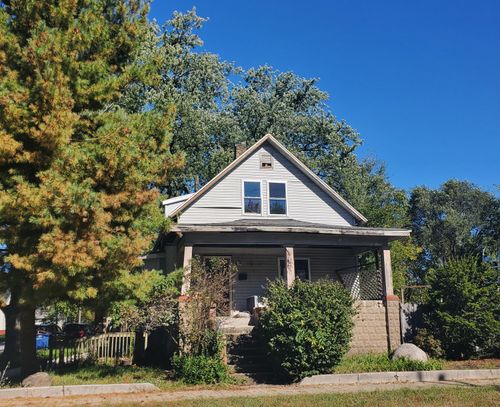 1621 W 10th St, Michigan City, IN, 46360-3966 | Card Image