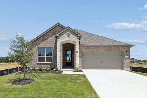 813 Alderwood Dr, Red Oak, TX, 75154-1682 | Card Image