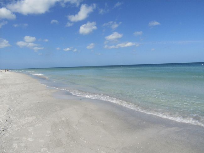 APT-108 - 3210 Gulf Blvd, Condo with 2 bedrooms, 2 bathrooms and null parking in Belleair Beach FL | Image 31