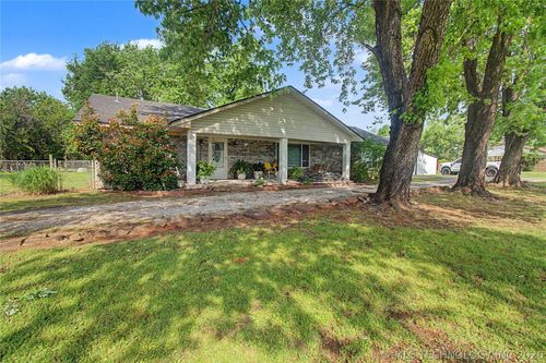 24843 4 Mile Rd, Fort Gibson, OK, 74434-6002 | Card Image