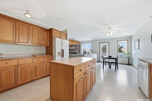 11 Columbia Dr, Saskatoon, SK, S7K1E3 | Card Image