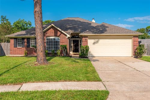 4918 Heritage Plains Dr, Friendswood, TX, 77546-2959 | Card Image