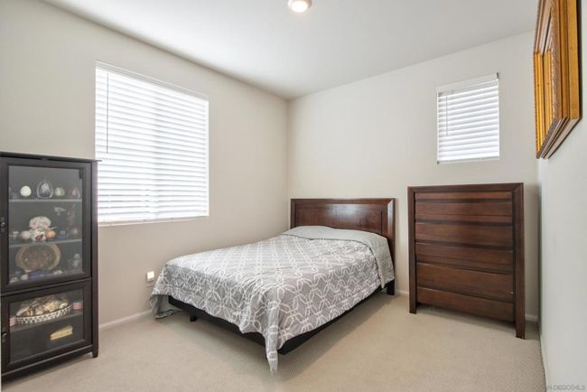Downstairs Bedroom | Image 13