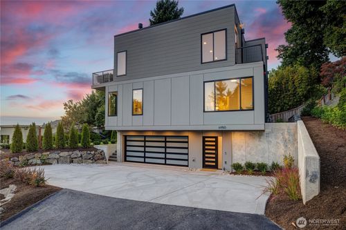 6950 Se Maker St, Mercer Island, WA, 98040-3347 | Card Image