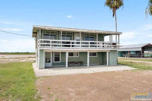 725 N Bayshore Dr, Port Mansfield, TX, 78598 | Card Image