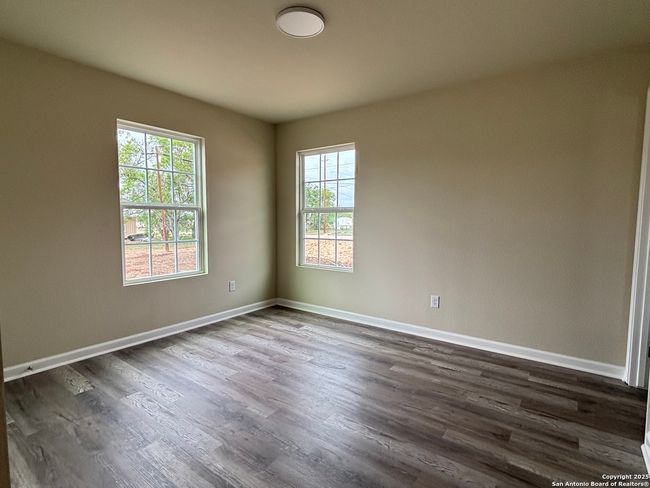 708 E 5 Th St, House other with 3 bedrooms, 2 bathrooms and null parking in Nixon TX | Image 14