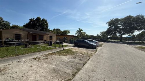 1230 Nw 113th Ter, Miami, FL, 33167-3656 | Card Image