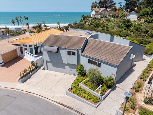 504 Avenida La Costa, San Clemente, CA, 92672-4421 | Card Image