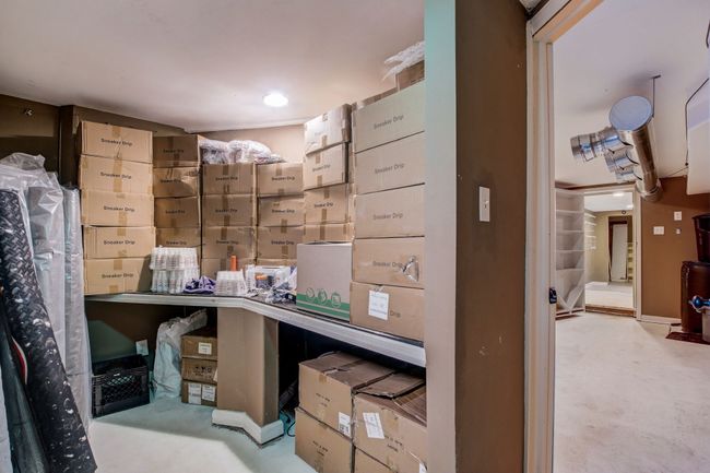4220 Westbourne Dr, House other with 3 bedrooms, 3 bathrooms and null parking in Indianapolis IN | Image 37