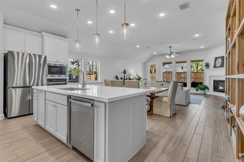 220 Nirnroot Ct, Montgomery, TX, 77316-3219 | Card Image