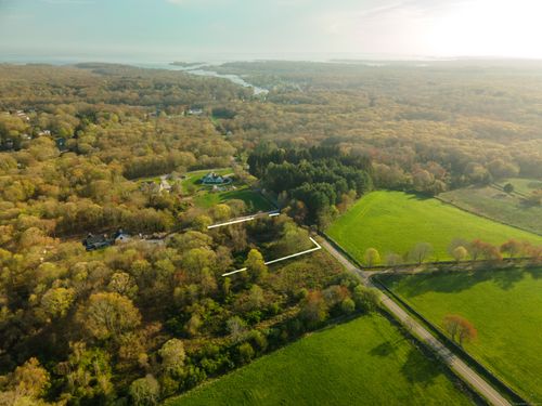 106 S Anguilla Rd, Pawcatuck, CT, 06379-1400 | Card Image