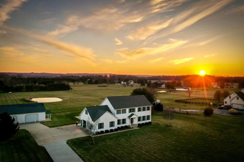6775 Busey Rd, Pickerington, OH, 43147-3519 | Card Image