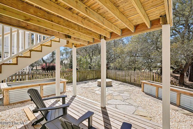 110 Island Palms Dr, House other with 3 bedrooms, 2 bathrooms and 1 parking in Carolina Beach NC | Image 33