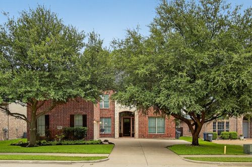 924 Colorado Dr, Allen, TX, 75013-4851 | Card Image