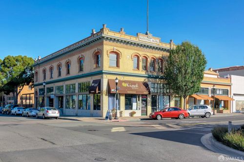 311 Railroad Ave, Pittsburg, CA, 94565-2245 | Card Image
