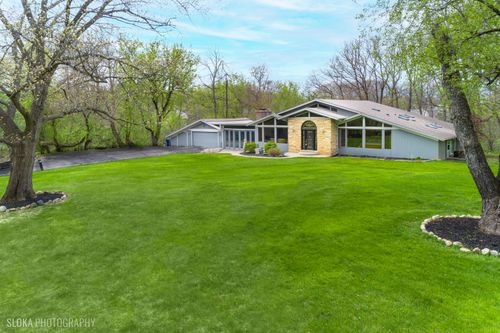 184 A River Rd, Lake Barrington, IL, 60010 | Card Image