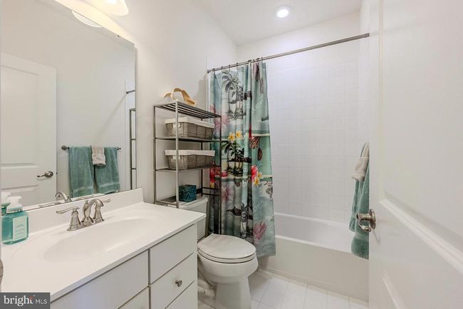 10793 Hinton Way, Townhouse with 3 bedrooms, 4 bathrooms and null parking in MANASSAS VA | Image 28