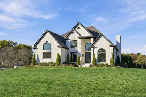 9616 Deer Track Ct, Brentwood, TN, 37027-8287 | Card Image