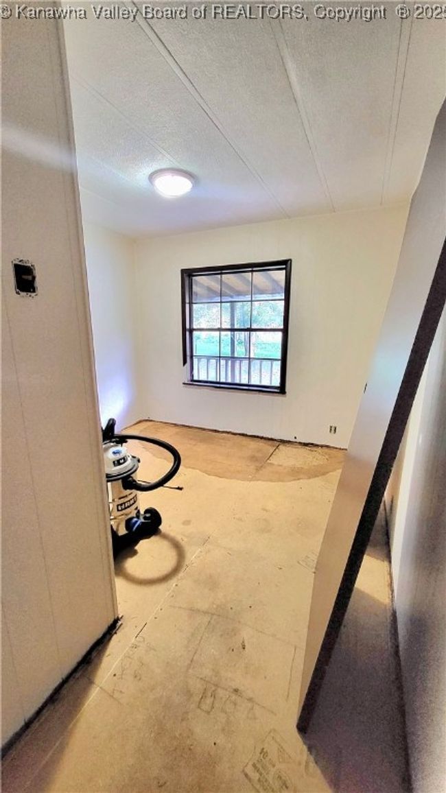 11241 Spencer Rd, House other with 3 bedrooms, 2 bathrooms and null parking in Le Roy WV | Image 18
