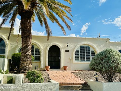 8090 E Shadow Canyon Rd, Tucson, AZ, 85750-9682 | Card Image