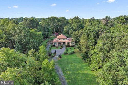 35162 Notre Dame Ln, MIDDLEBURG, VA, 20117-3662 | Card Image