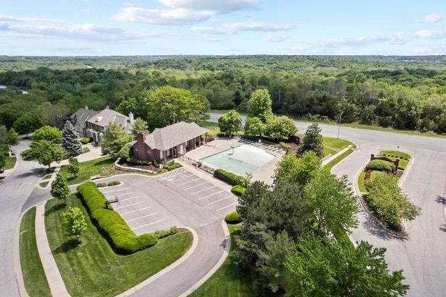 8127 Lone Elm Rd, House other with 5 bedrooms, 5 bathrooms and null parking in Lenexa KS | Image 54