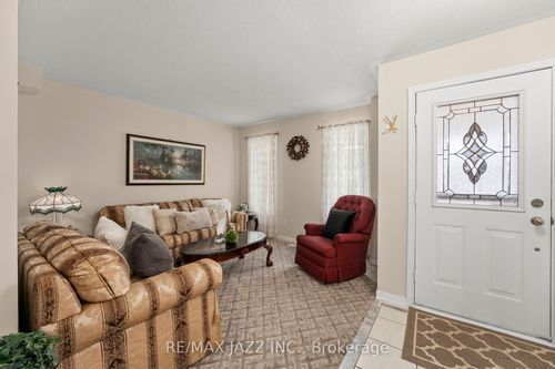 12 Bayside Gate, Whitby, ON, L1N9T1 | Card Image