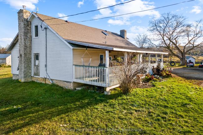 15339 Highway 6, Home with 5 bedrooms, 1 bathrooms and 10 parking in Manitowaning ON | Image 8
