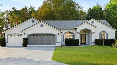 11115 Sw 53rd Circle, House other with 3 bedrooms, 2 bathrooms and null parking in Ocala FL | Image 1