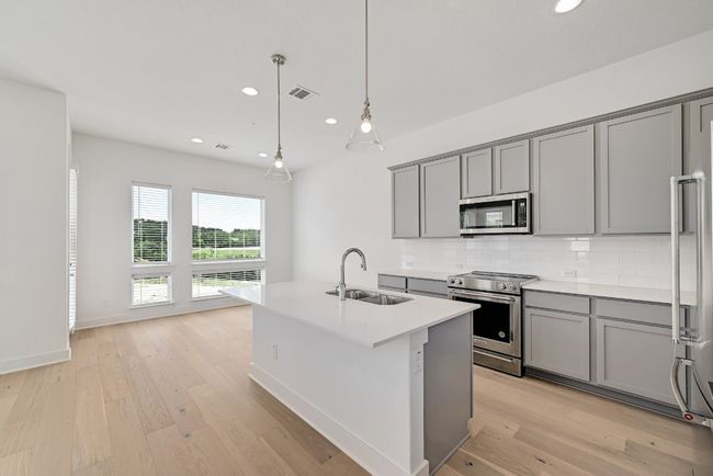 UNIT-1801 - 2050 Lohmans Spur Rd, Condo with 3 bedrooms, 3 bathrooms and 2 parking in Lakeway TX | Image 10