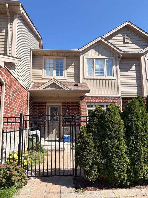 20 - 3399 Castle Rock Pl, Condo with 3 bedrooms, 3 bathrooms and 2 parking in London ON | Card Image