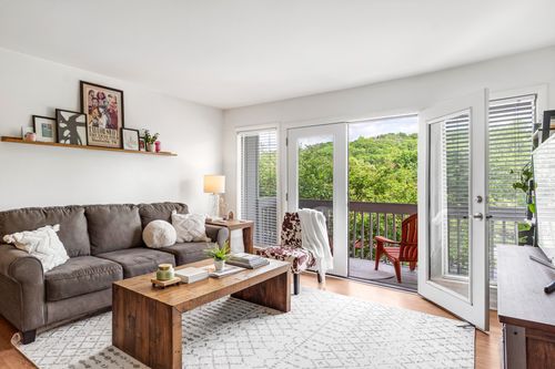 apt-88f-21 Vaughns Gap Rd, Nashville, TN, 37205-4305 | Card Image