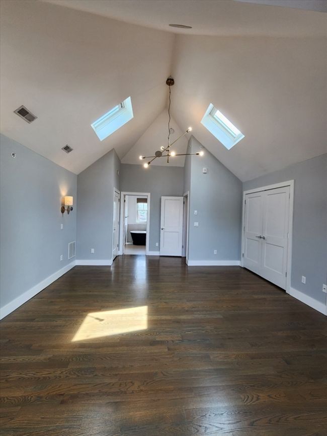 APT-3 - 84 Romsey St, Condo with 3 bedrooms, 2 bathrooms and 2 parking in Boston MA | Image 17