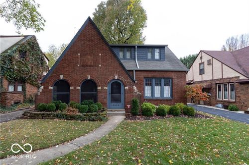 5630 Delaware St, Indianapolis, IN, 46220-3018 | Card Image