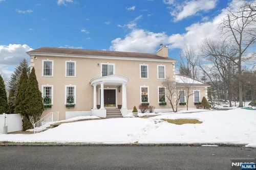 16 Lepnape Trl, Montclair, NJ, 07043-1628 | Card Image