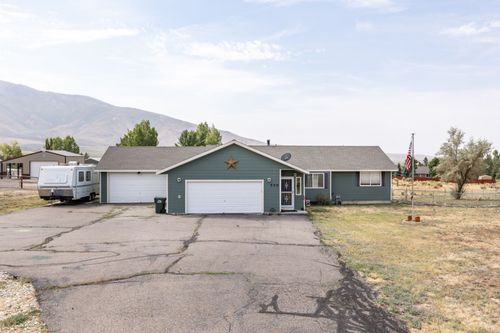 550 Cripple Creek Dr, Spring Creek, NV, 89815-7256 | Card Image