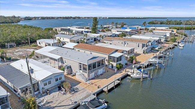 214 Bimini Dr, House other with 2 bedrooms, 2 bathrooms and null parking in PALMETTO FL | Image 8