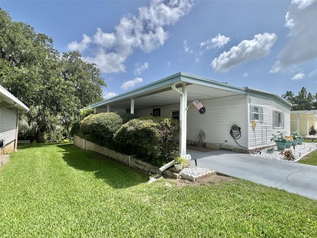 105 Avocado Cv, House other with 2 bedrooms, 2 bathrooms and null parking in LEESBURG FL | Image 8