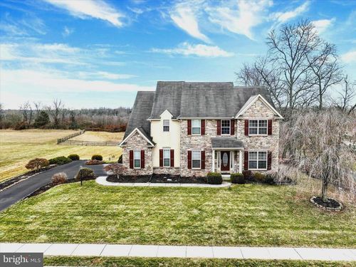 1724 Candle Ln, YORK, PA, 17404-7917 | Card Image
